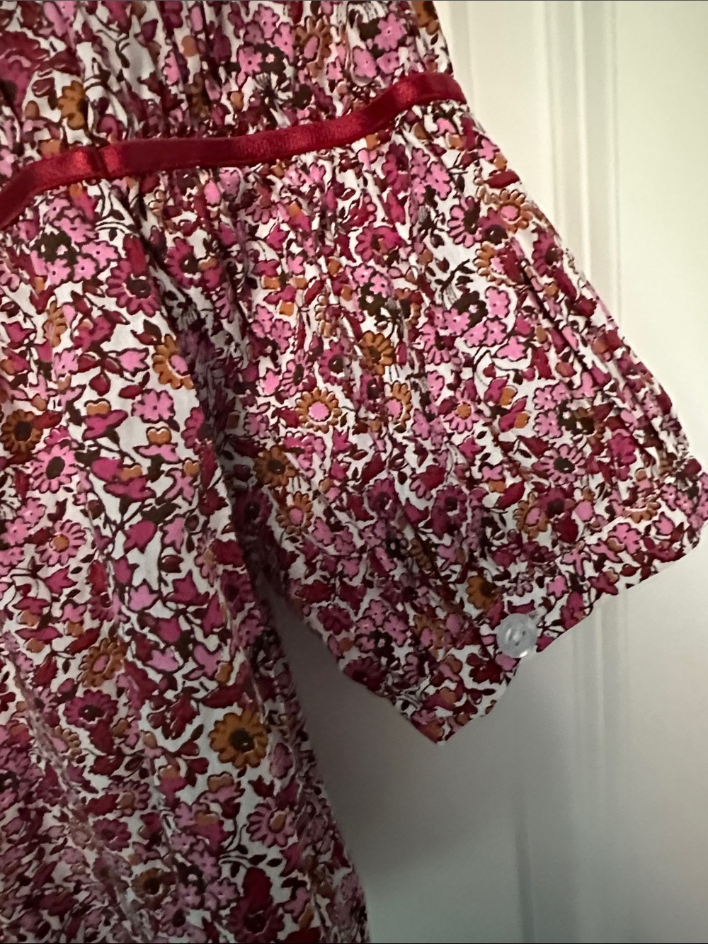 Maeve Leandra Shirred Yoke Floral Blouse - Picture 7 of 8